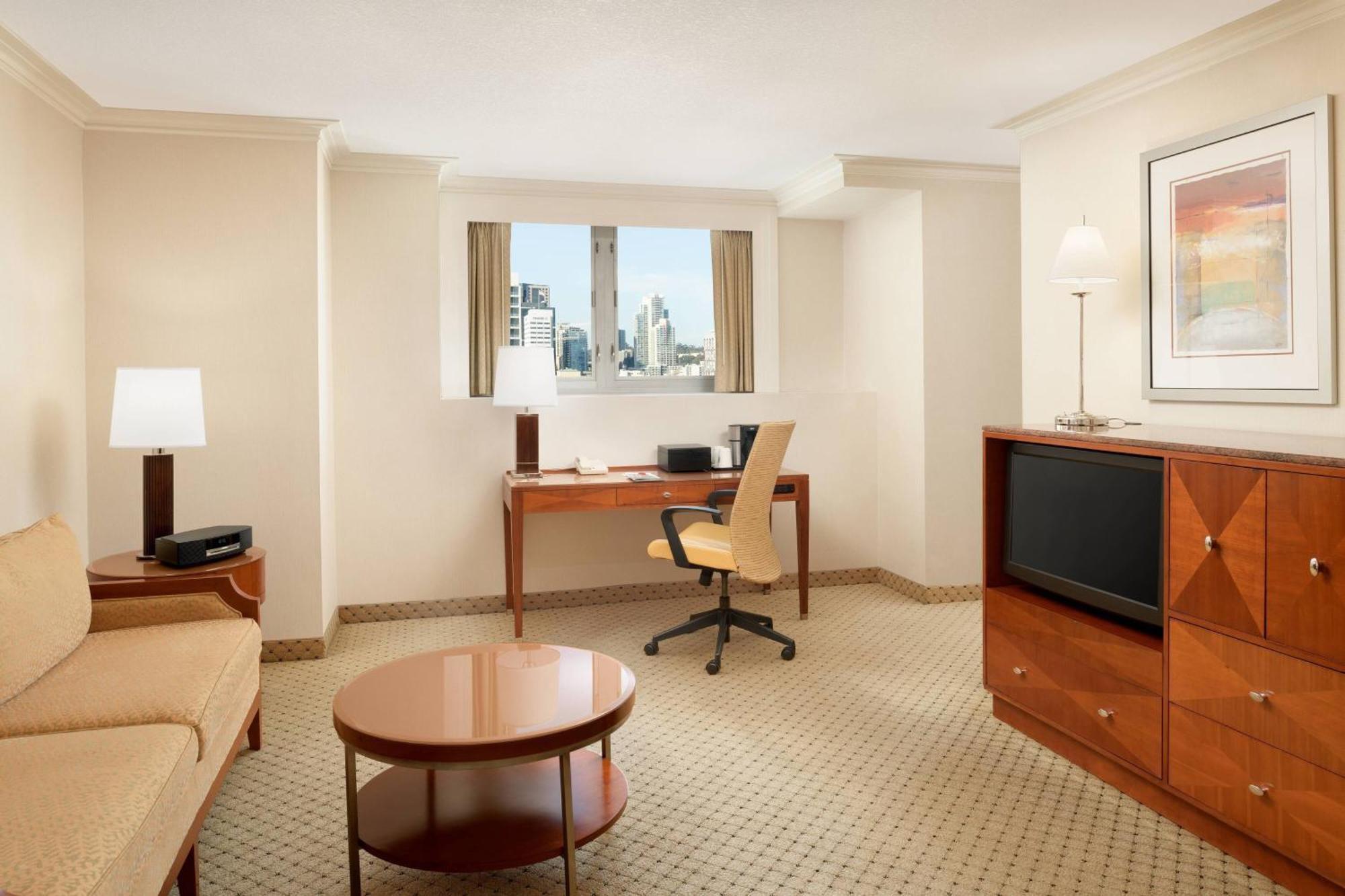 Hotel Marriott Gaslamp Quarter 4*